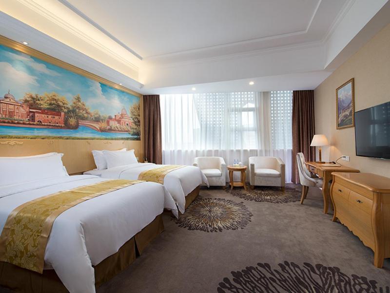Vienna Hotel Guangzhou Baiyun Airport エクステリア 写真